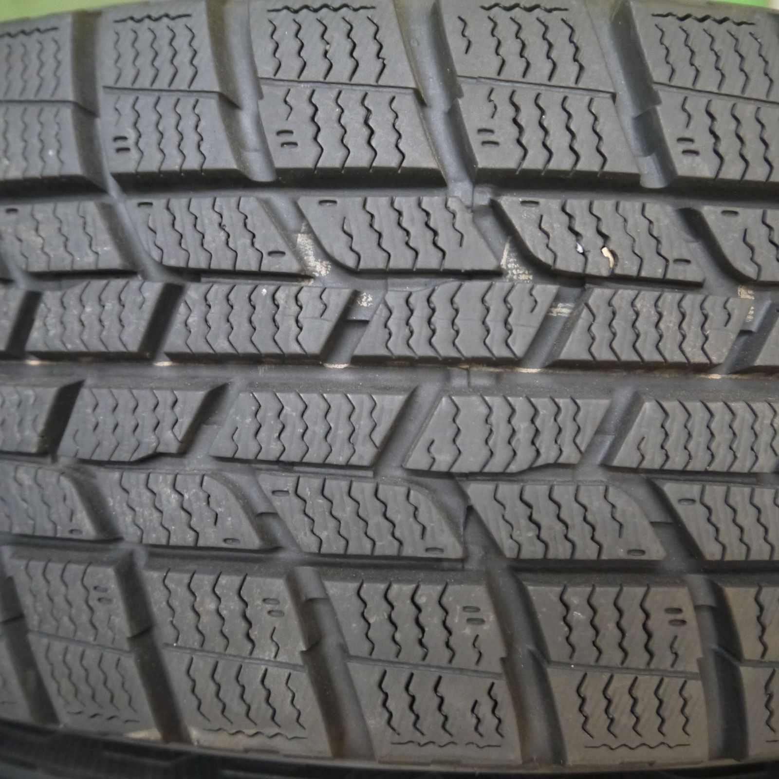 ブリヂストン タイヤセット 175/65R15 美品　バリ溝 ブリヂストン タイヤセット 175/65R15 美品 バリ溝 クラシック