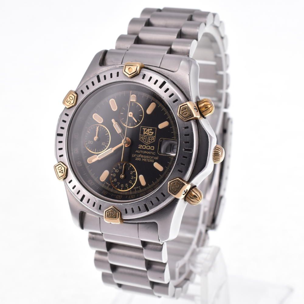 タグホイヤー　時計　ヴィンテージ TAG HEUER タグホイヤー チタニウム クロノグラフ デイト