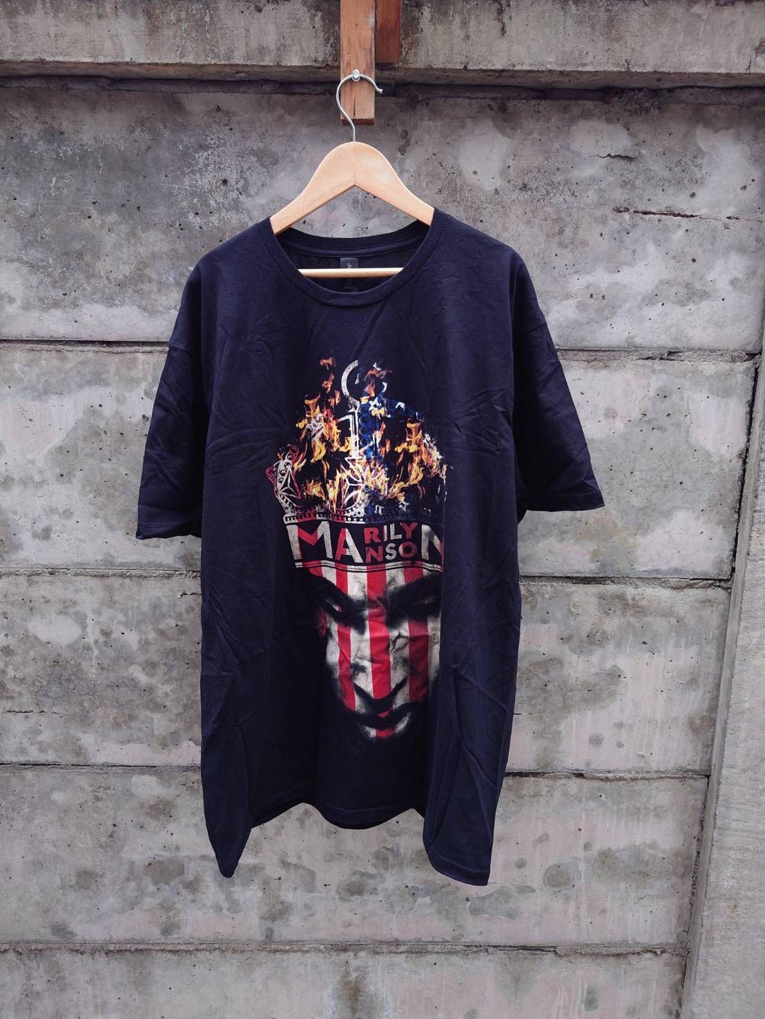 優里 2022フェスTシャツ(アメコミ)Tシャツ Mサイズ バックプリント 優里 2022 フェス アメコミ Tシャツ ブラック Mサイズ - メルカリ