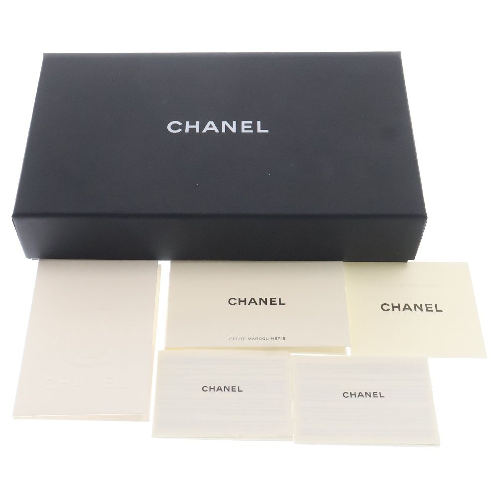 CHANEL (シャネル) iPhone15Pro アイフォン キャビアスキン レザー  