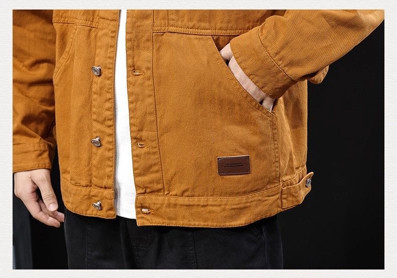 襟付き ブラック