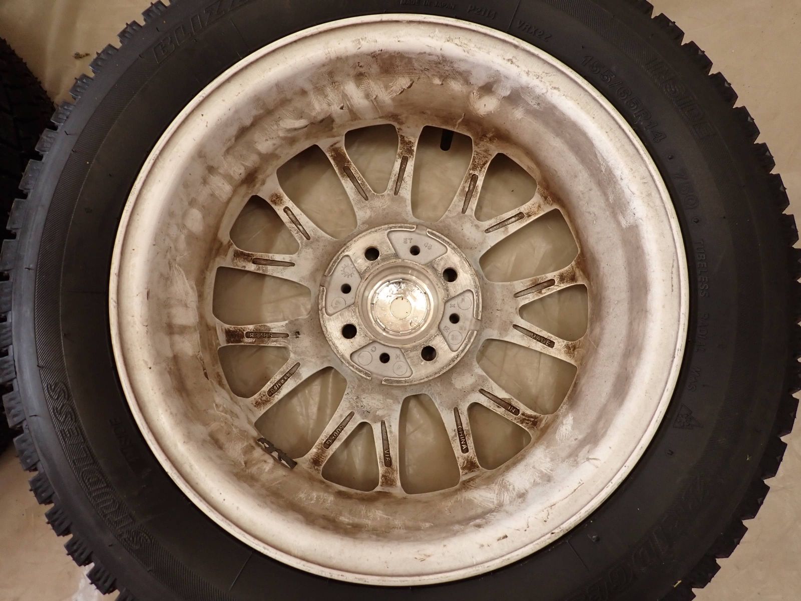 ブリザック VRX2