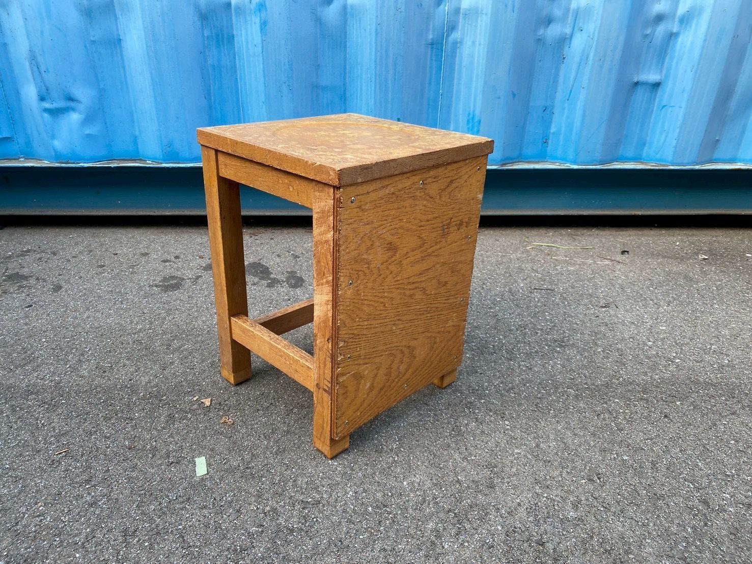 昭和レトロ 学校椅子 木製椅子 アンティーク スツール 古家具 古道具 古民藝 昭和レトロ 学校椅子 木製椅子 アンティーク スツール 古家具 古道具