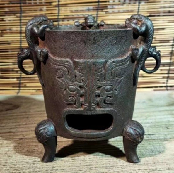 鉄器 炭ストーブ獣頭煮茶炉 虎頭炉 装飾品 工芸品 置物 古玩鉄器獣頭炭ストーブアンティーク鋳鉄炭ストーブ煮茶炉中国式