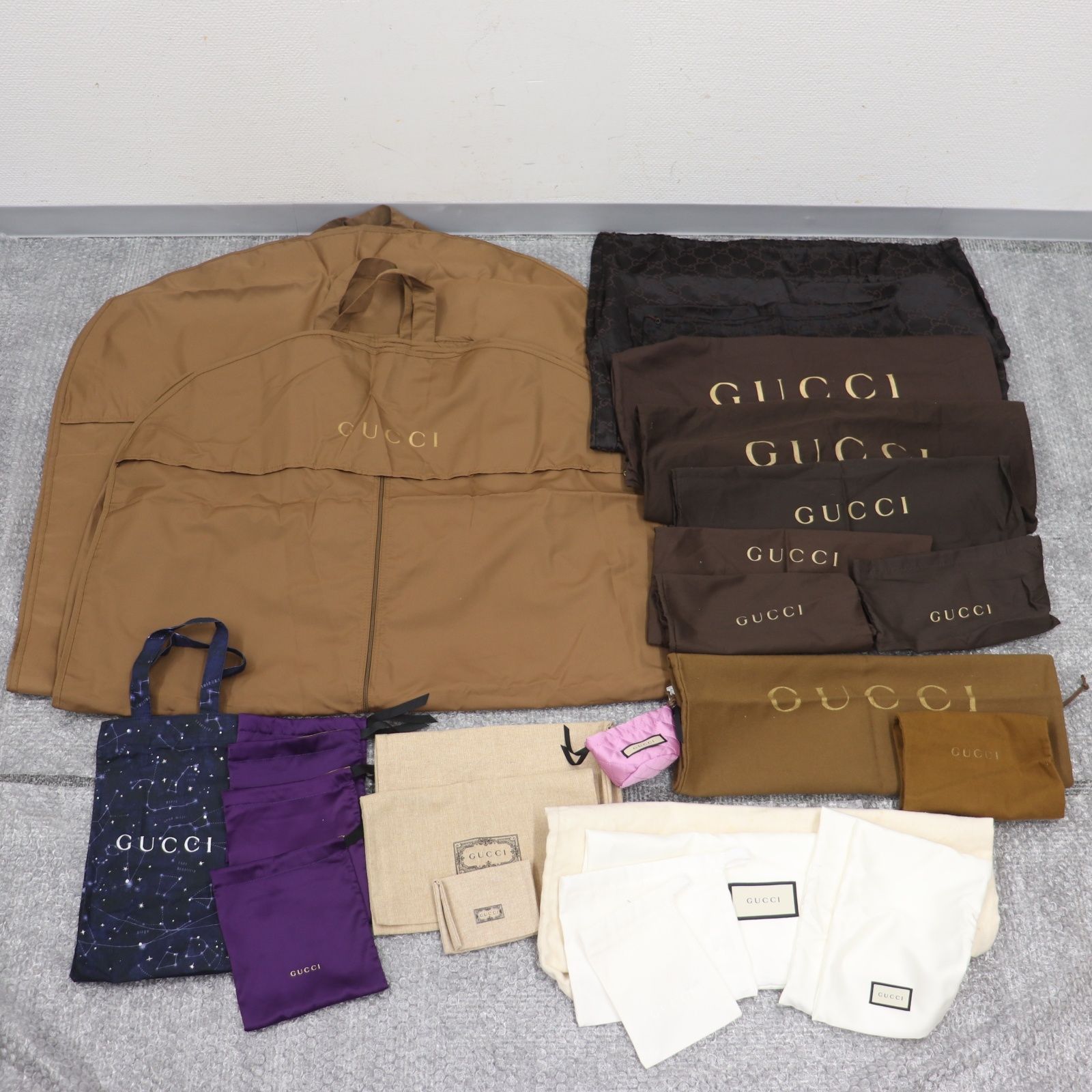 GUCCI グッチ