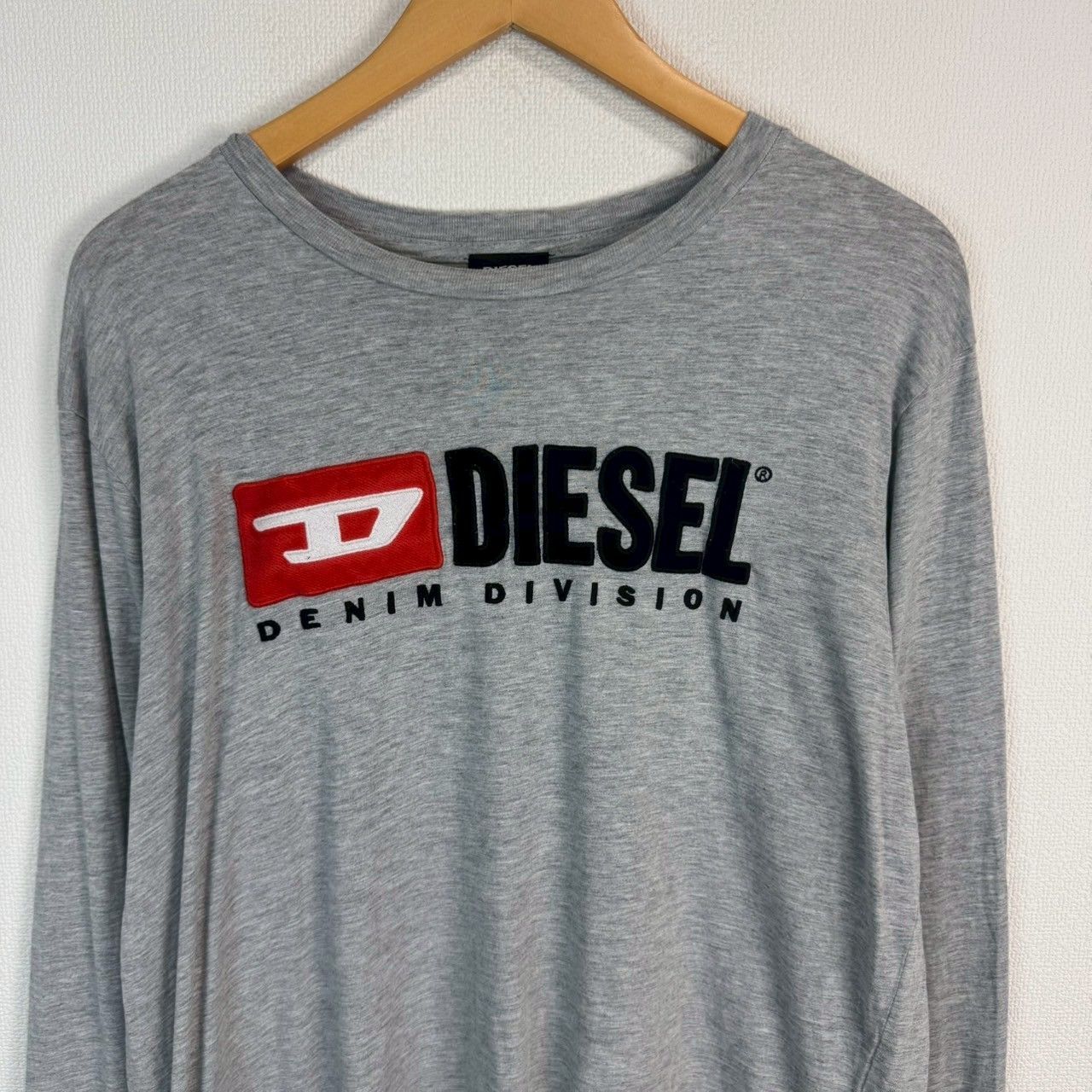 DIESEL ディーゼル 長袖Tシャツ ロンT クルーネック ロゴプリント 