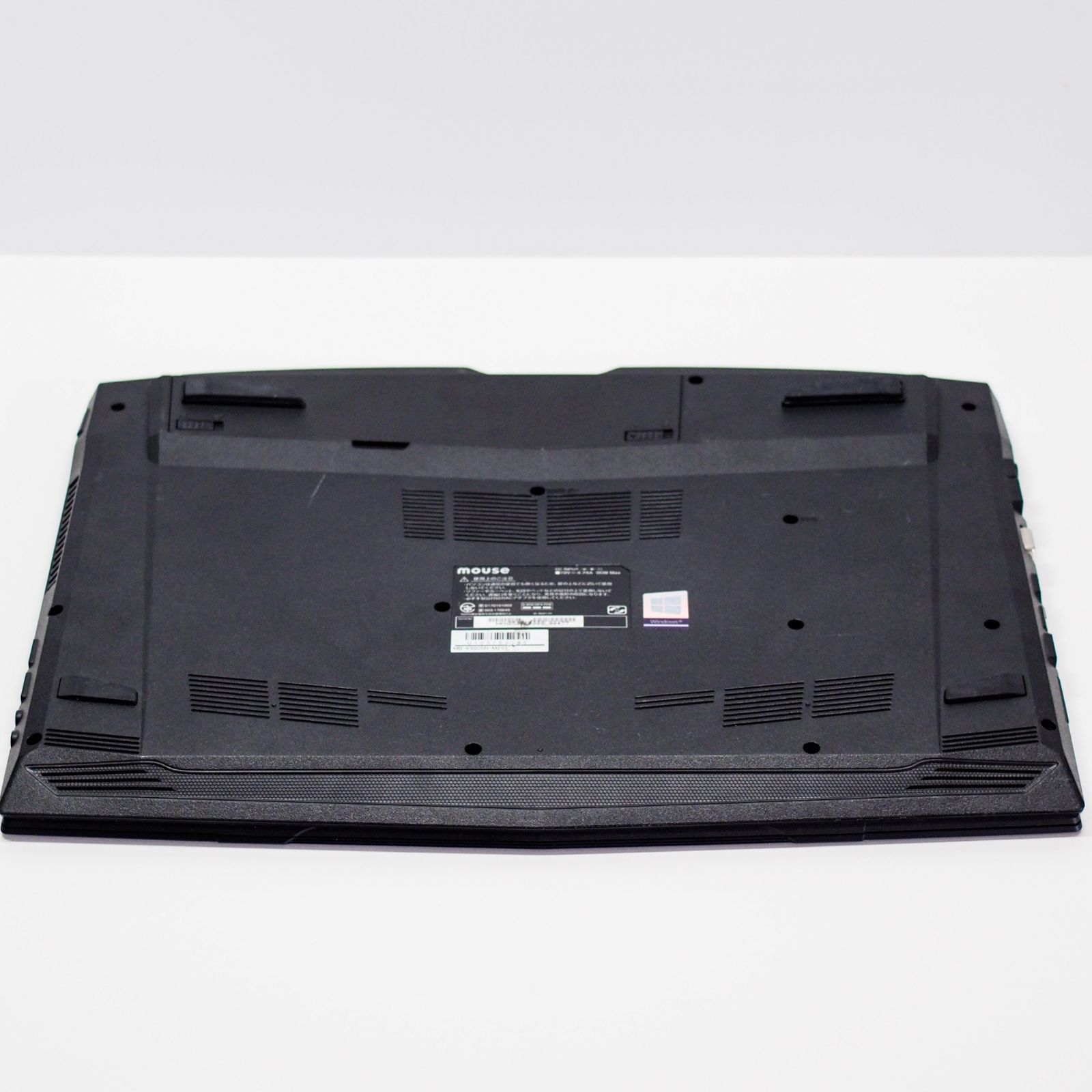 Mouse m-Book K690、16 GBメモリ、512GB SSD、Windows 11 Pro、Intel