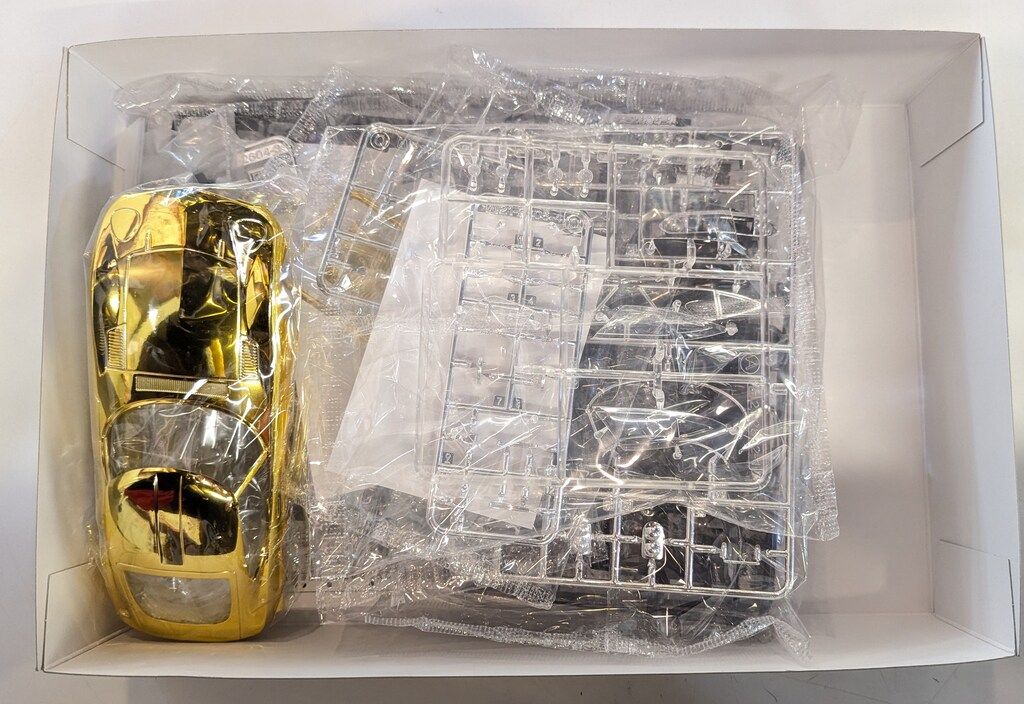 青島文化教材社 1/24 ザ・モデルカー トヨタ MF10 2000GT '69