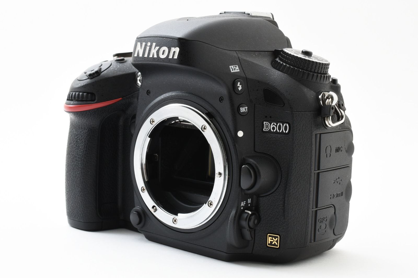 シャッター回数7,852回！Nikon ニコン D600 ボディー デジタル 一眼レフ カメラ #2290577A - メルカリ