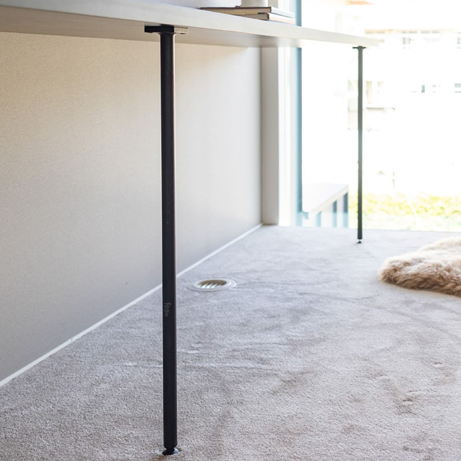 カウンター用アイアン脚 ポール型 ブラック | DIY リノベーション カウンター脚 リフォーム 新築 内装材