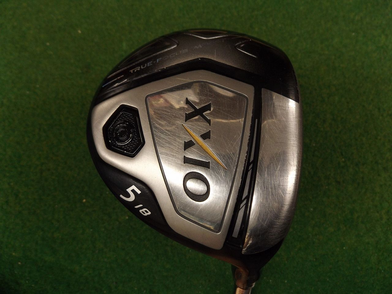2469 XXIO (2018) Miyazaki 5W 18° 純正カーボン SR カバー劣化