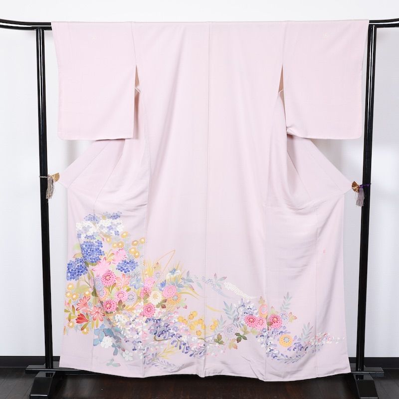 着物スタイル：糸菊の二尺袖と黒の袴 珍しい蝶々柄帯 秋物着物4点フル