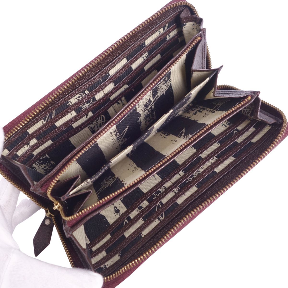 美品 ヴィヴィアンウエストウッド Vivienne Westwood 長財布 ロ - メルカリ