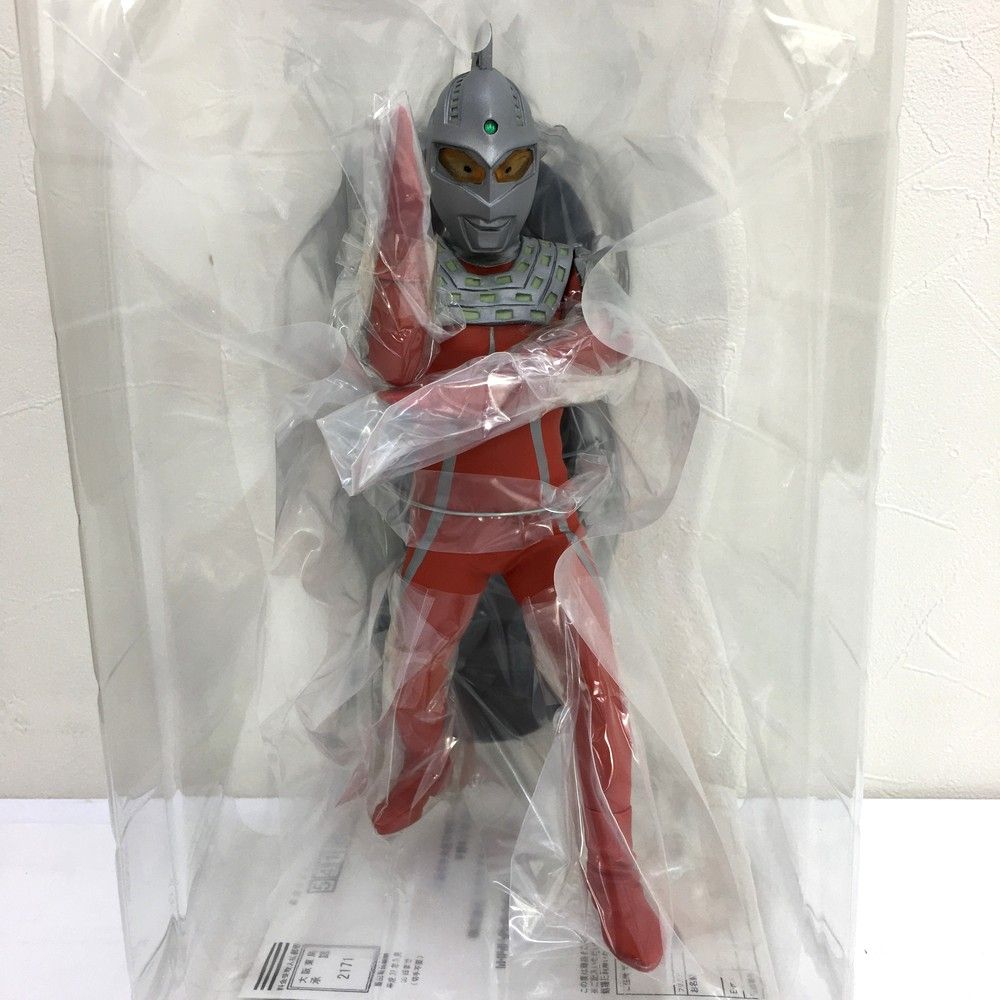 ウルトラセブン ワイドショットポーズ