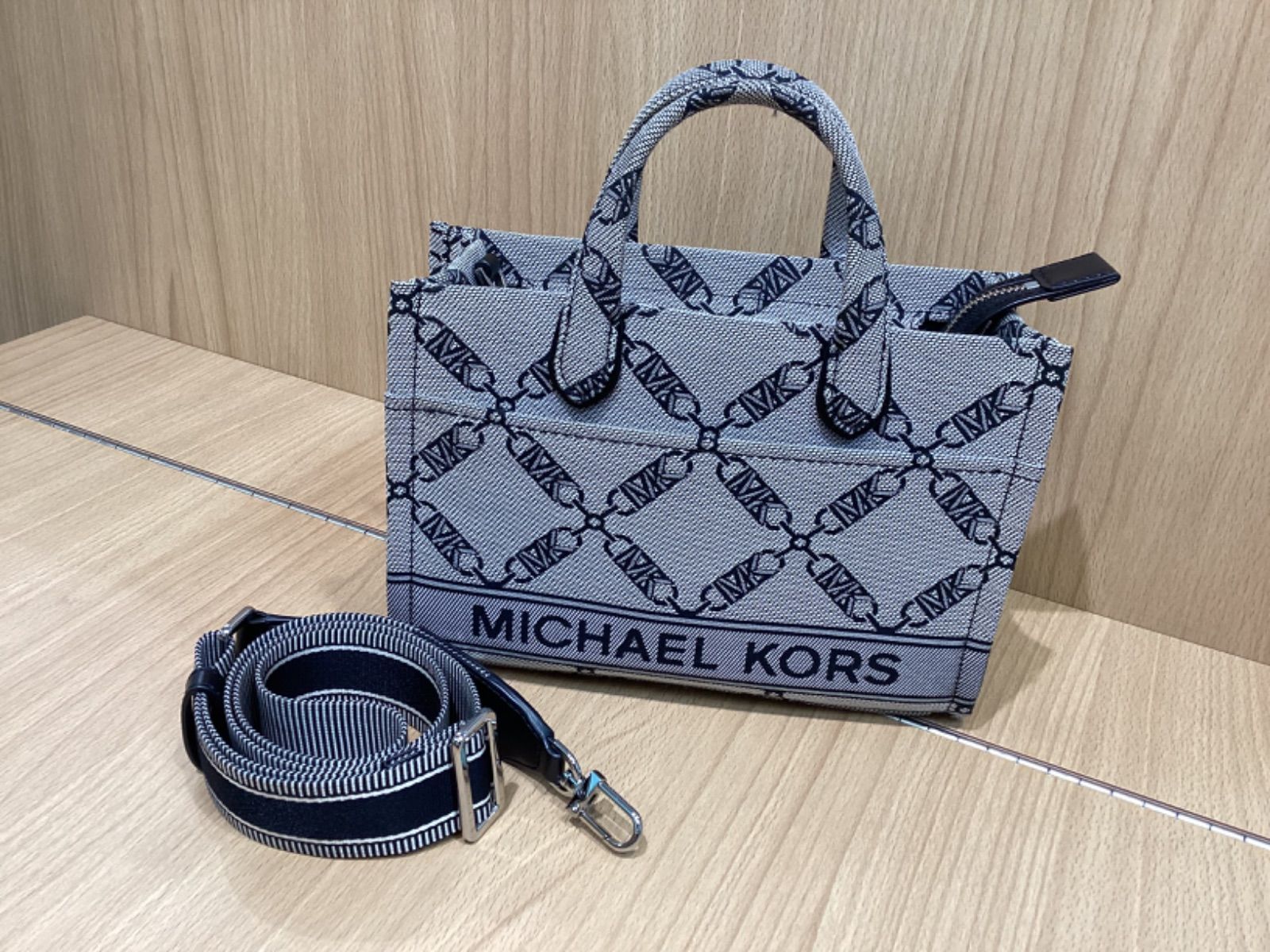 ディオール Dior ポーチ レディース ブランド フォンホルダー ディオール Dior ポーチ レディース ブランド フォンホルダー