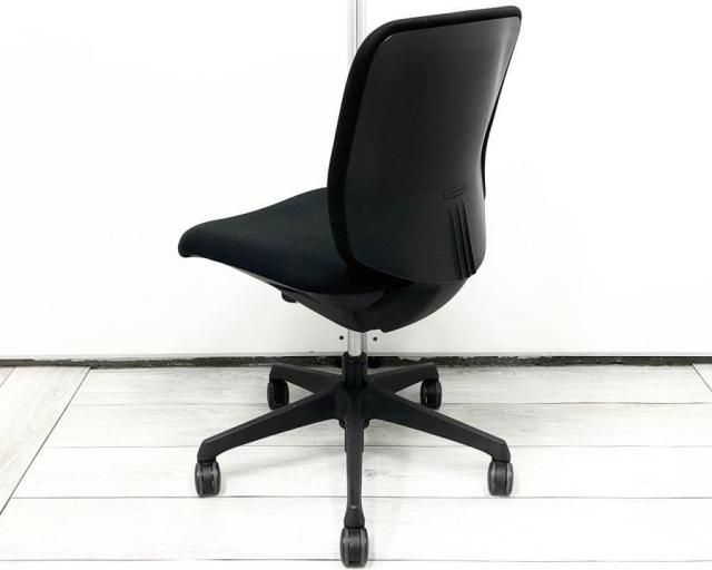 取付無料！東京インテリア 人間工学スタイリッシュブラックメッシュオフィスチェア✨ 取付無料！東京インテリア 人間工学スタイリッシュブラック