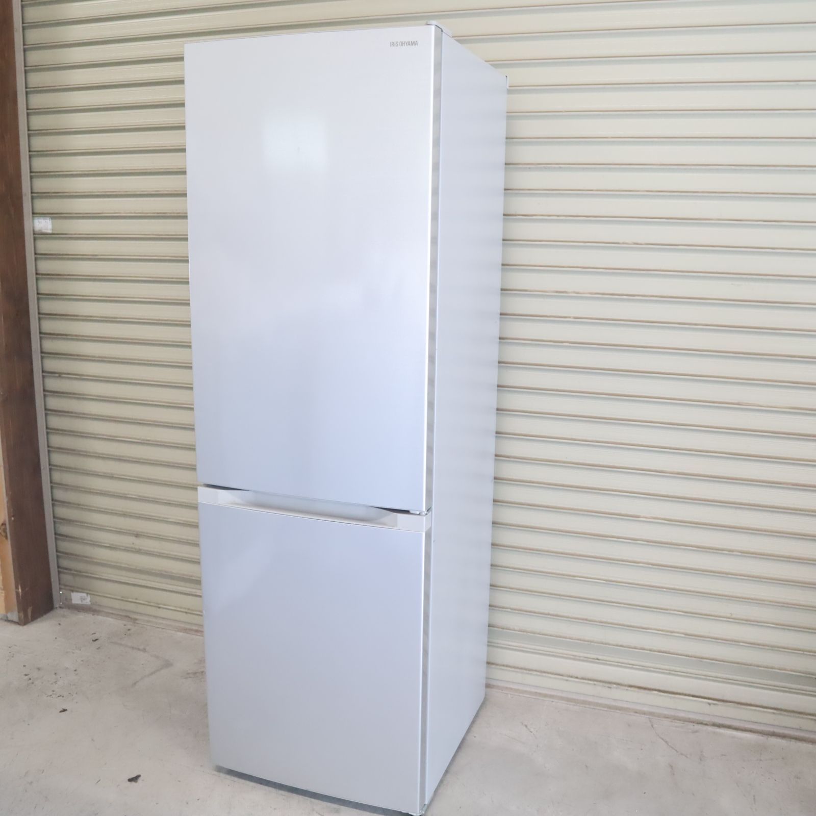 アイリスオーヤマ IRSN-23A-S 大型冷蔵庫 231L