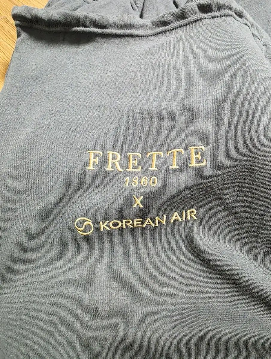 대한항공 ファーストクラス G-DRAGON ジードラゴン パイロットジャンパー XL