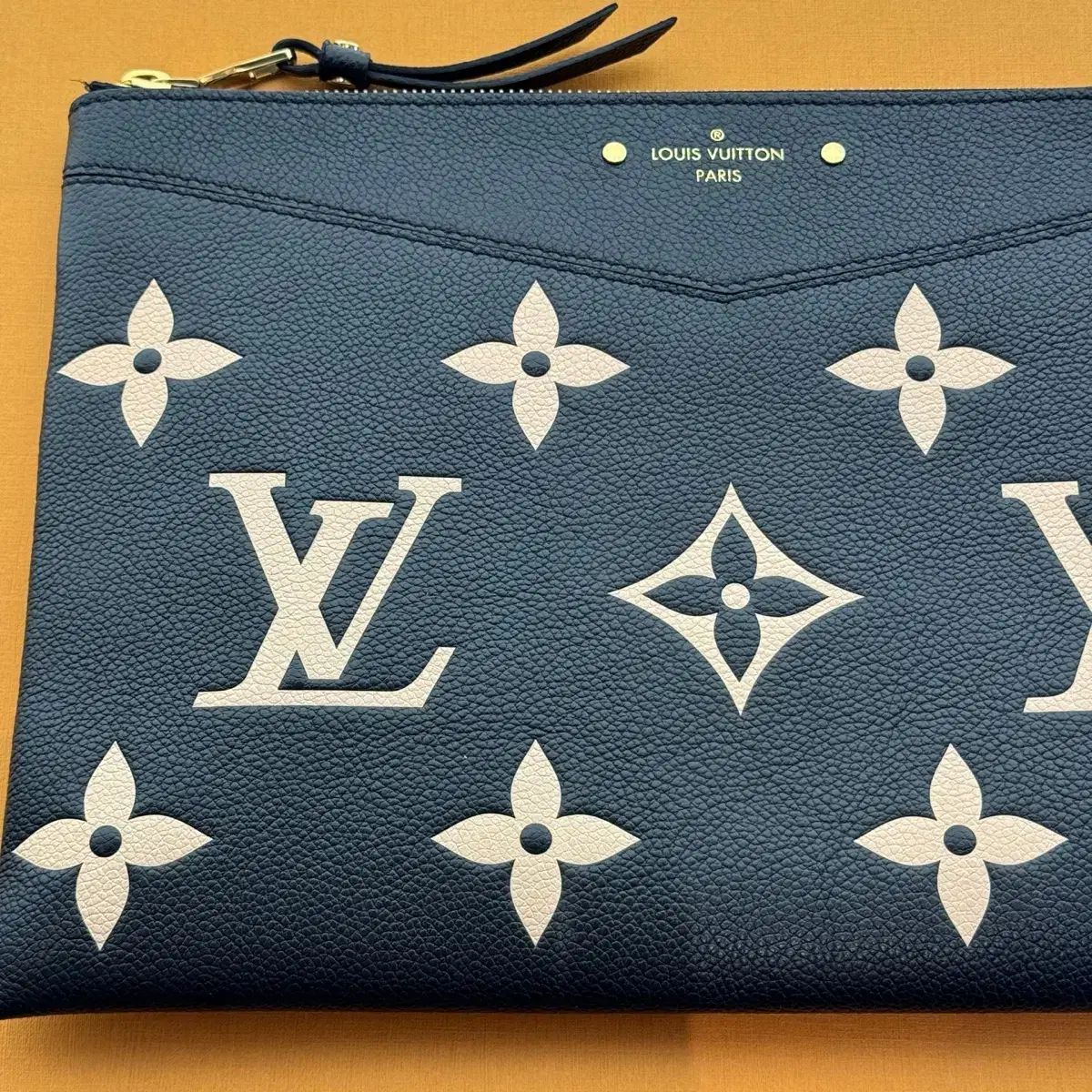 OS フルセット Louis Vuitton ルイヴィトン エンプレイント ヴィクトリン クラッチバッグ