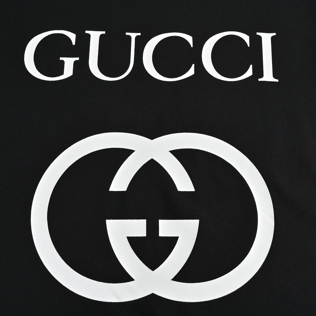 【古着】GUCCI グッチ インターロッキング G ロゴ プリント　半袖　美品 GUCCI - グッチ Tシャツ 半袖 刺繍 インターロッキングG ロゴ