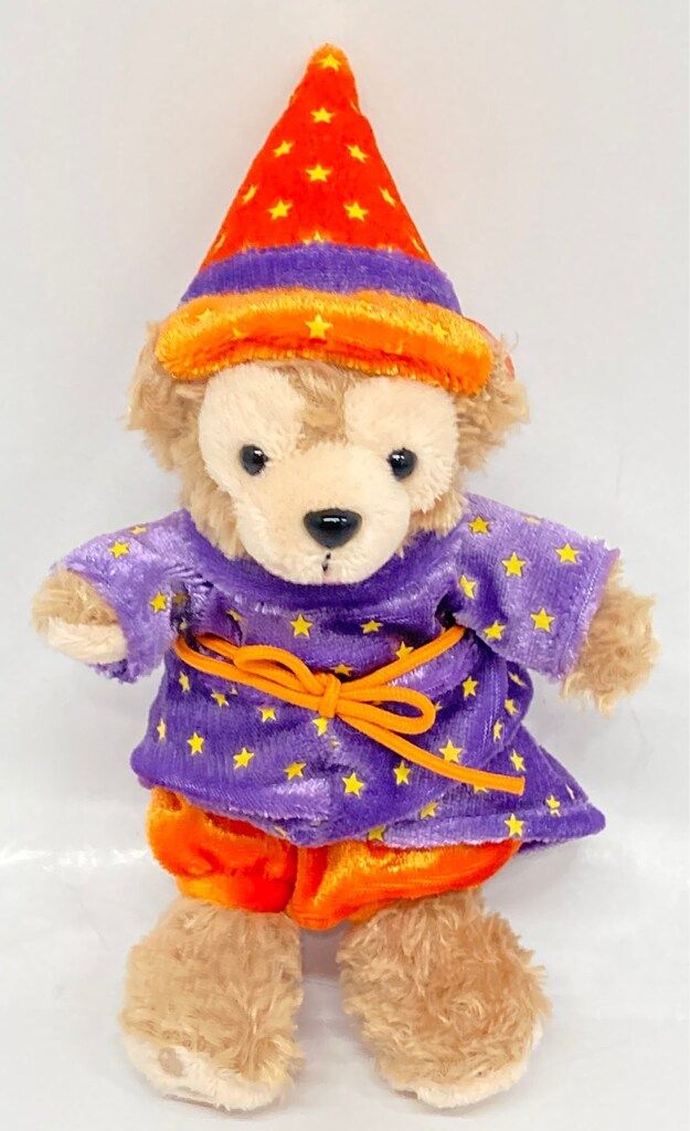 東京ディズニーシー ぬいぐるみバッジ Duffy's Halloween ダッフィー(魔法使い/紫/星柄) 2007