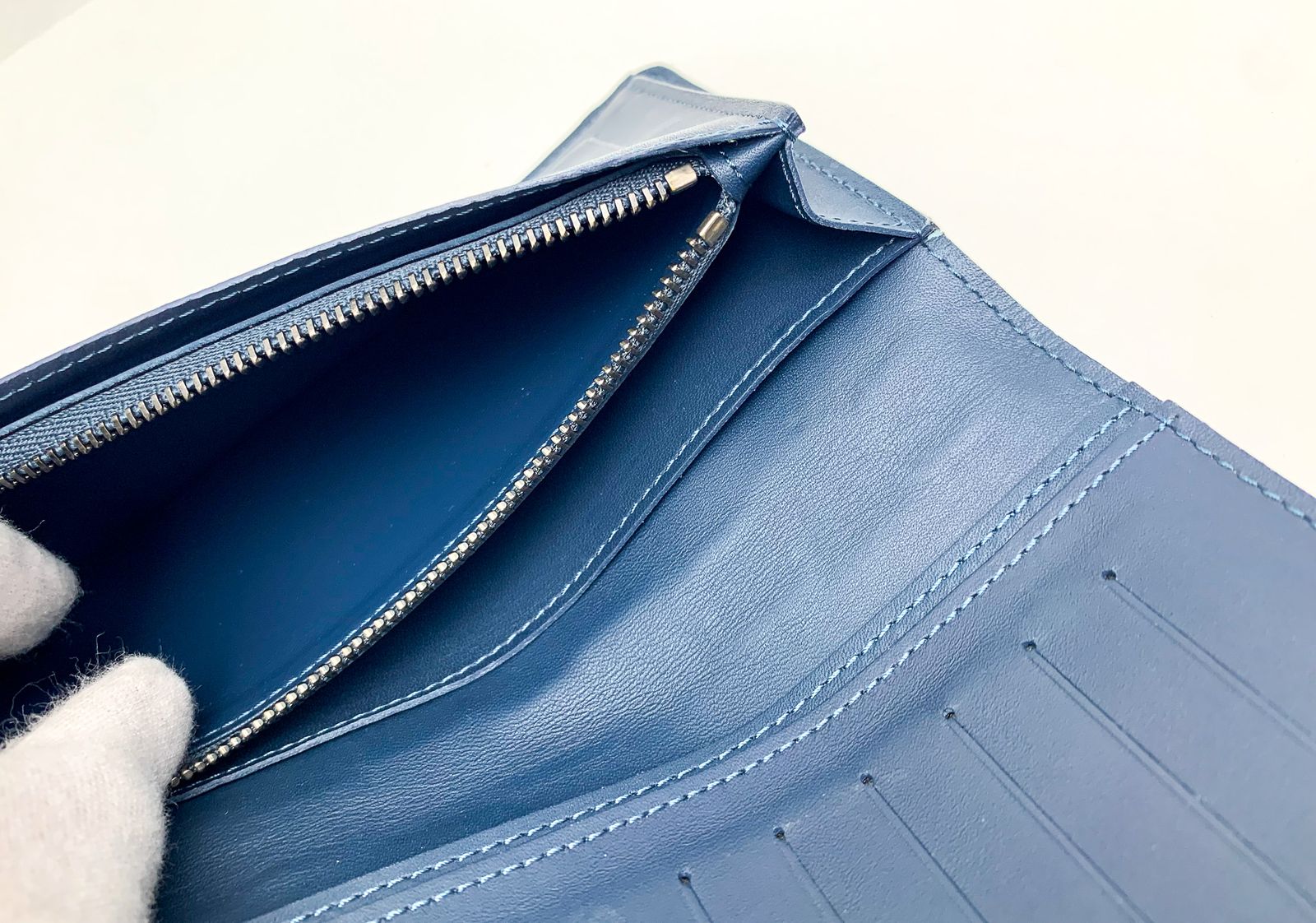 LOUIS VUITTON ルイヴィトン　ダミエ　ポルトフォイユ・ブラザ LOUIS VUITTON - ルイヴィトン ダミエアンフィニ ポルトフォイユ