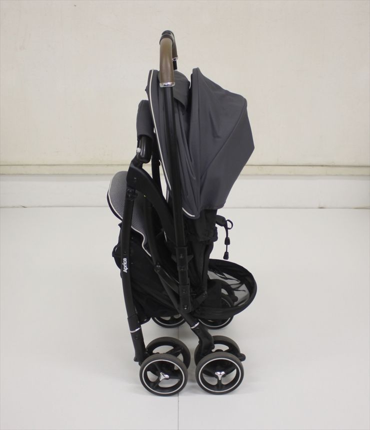 軽量オート4輪べビ