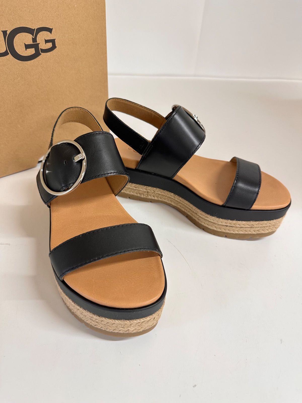 UGG ブラック サンダル プラットフォーム　25cm 新品未使用】 UGG アグ 1119742 プラットフォームサンダル