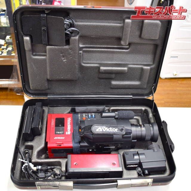 希少 レトロ Victor GR-C1 ビデオカメラ バックトゥザフューチャー 出ました！ マーティが持っているビデオカメラは、1984年に世界最小最