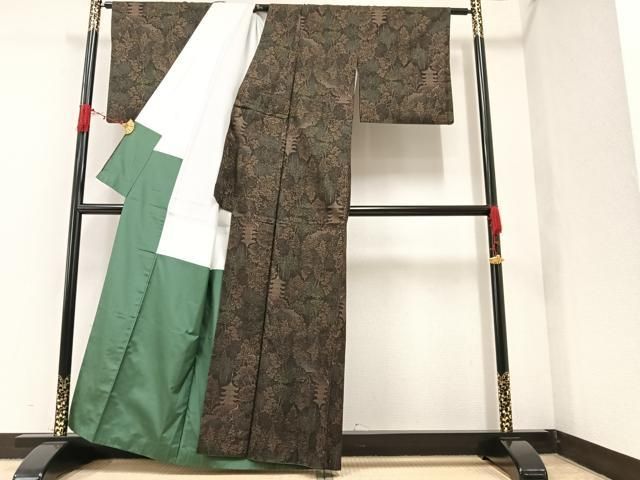 平和屋着物●本場大島紬　9マルキ　風景樹林文　正絹　逸品　AAAW0004ph 平和屋着物○本場大島紬 9マルキ 風景樹林文 正絹 逸品 AAAW0004ph