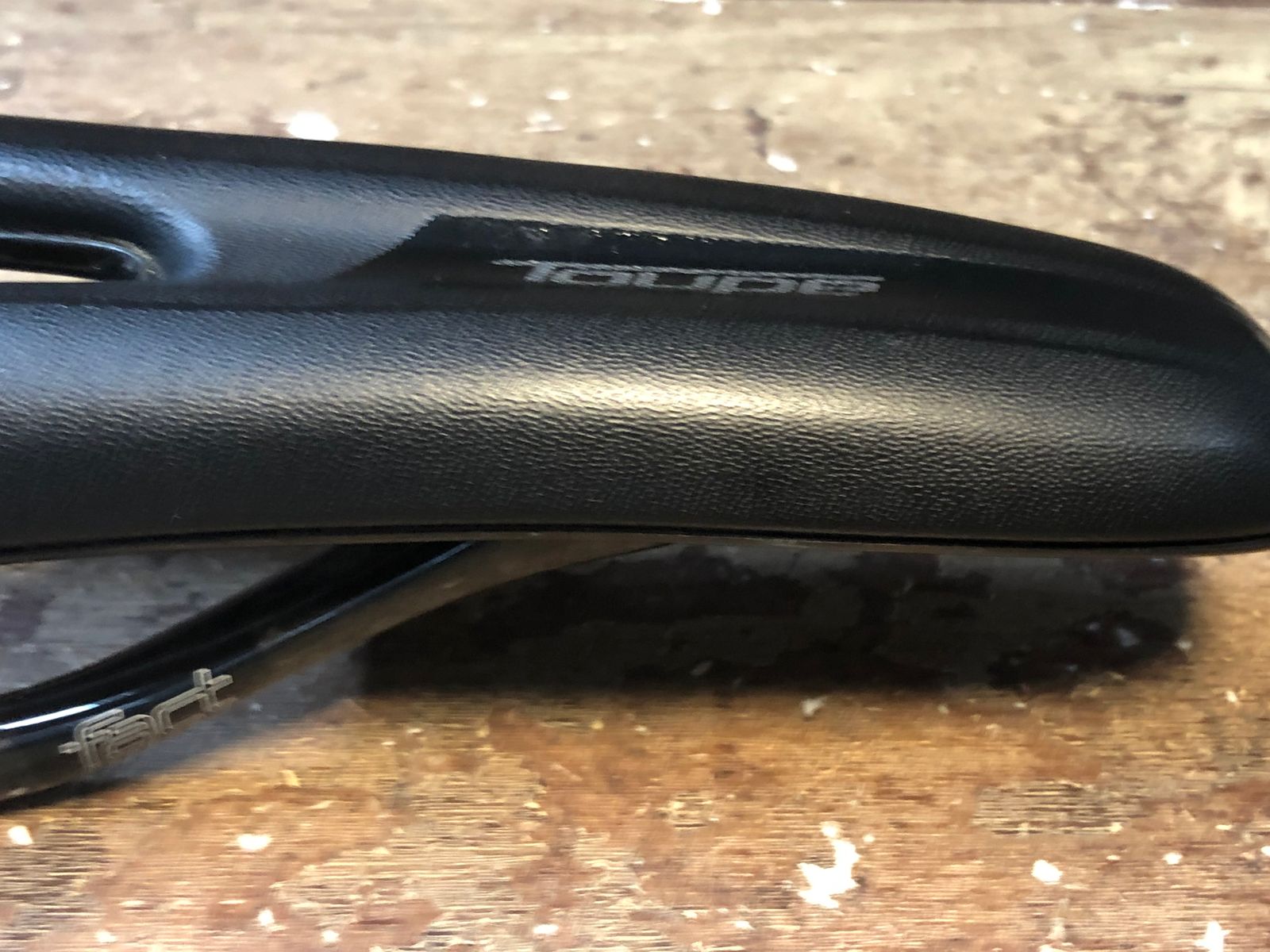 HD800 スペシャライズド Specialized TOUPE Pro サドル カーボンレール 