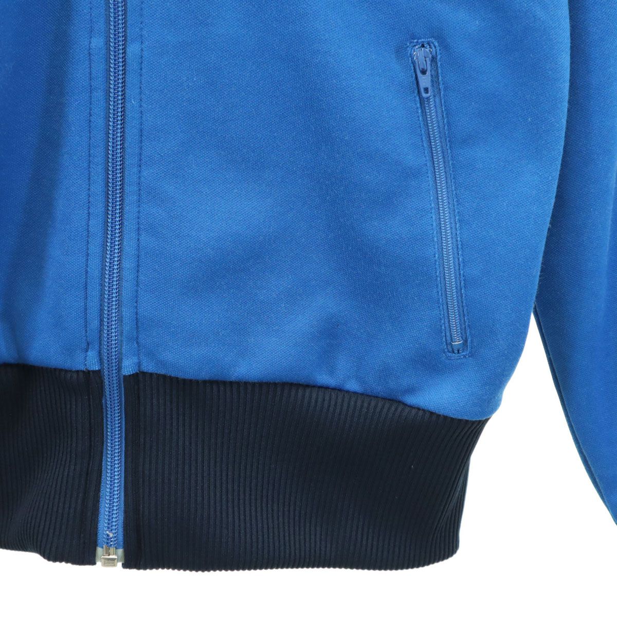 adidas アディダス トラックジャケット ジャージ トレフォイルロゴ 古着 90年代 adidas アディダス トレフォイルロゴ バックロゴ刺繍