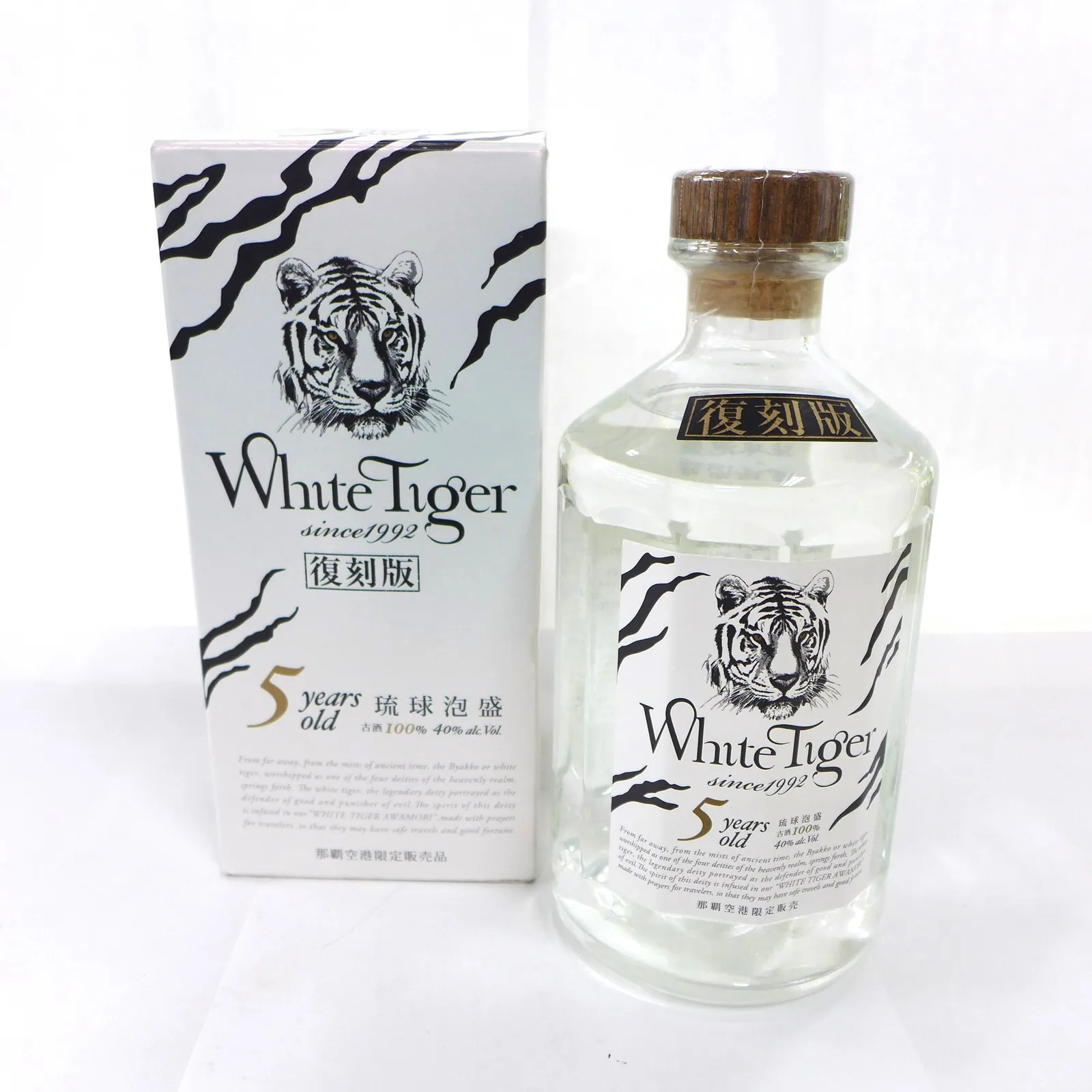 【たこ様】レア！ 本場泡盛 古酒 ホワイトタイガー 31年以上古酒 2025年最新】ホワイトタイガー 泡盛の人気アイテム - メルカリ