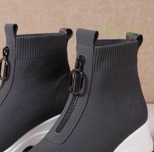 ショートブーツ