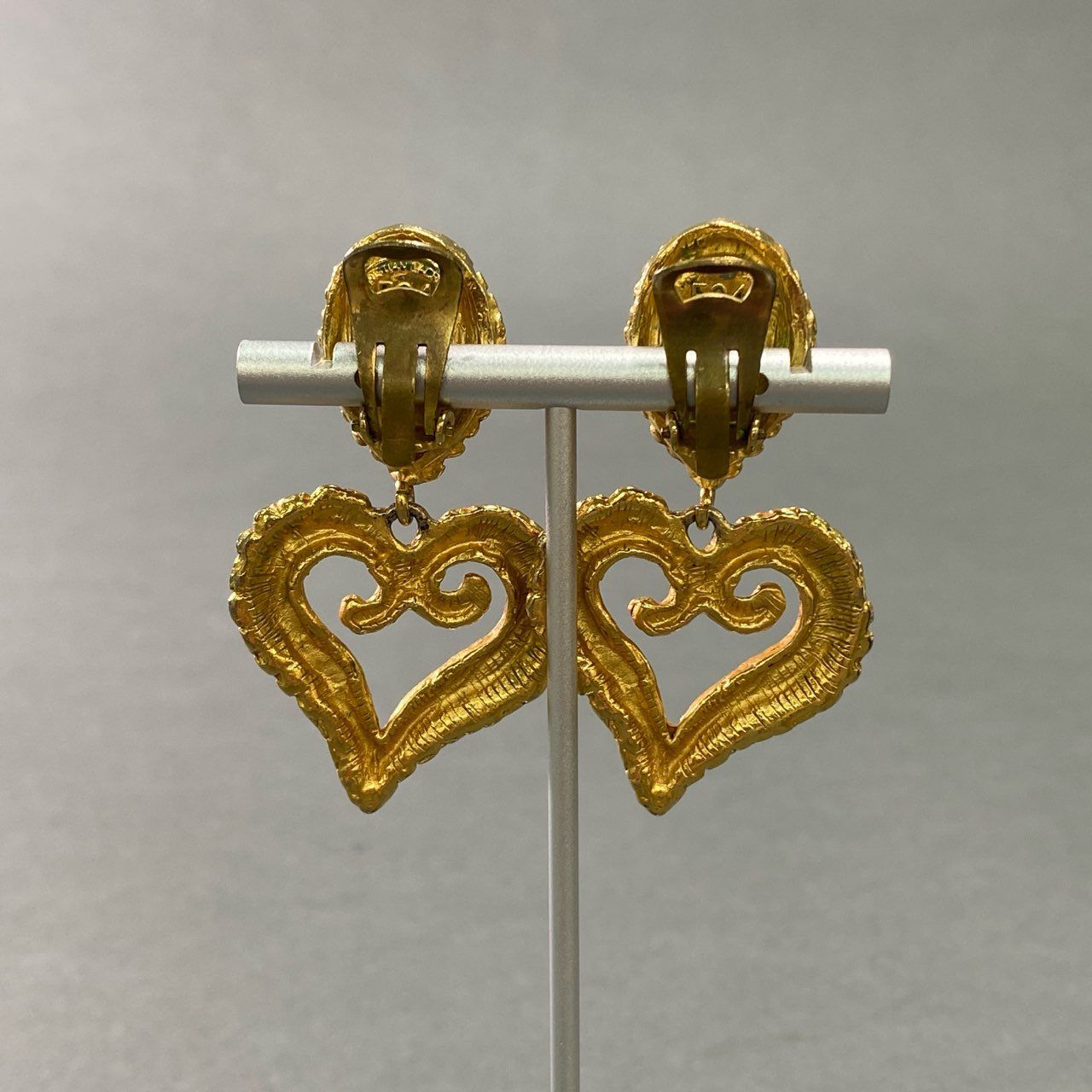 c19 Christian Lacroix クリスチャンラクロワ ハートモチーフストーン 