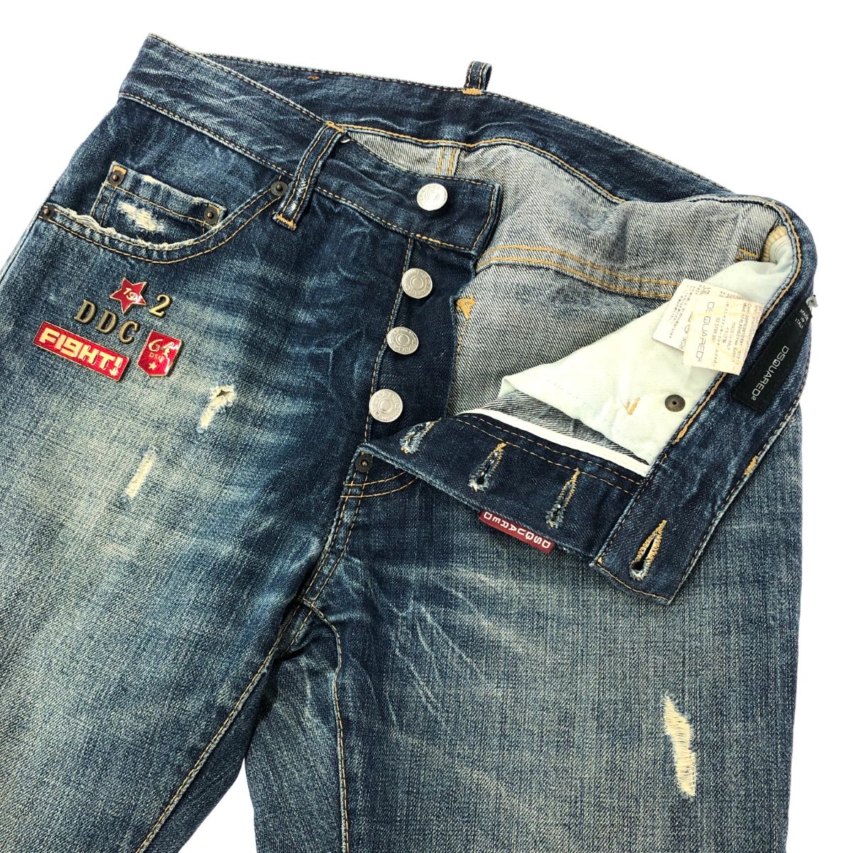 Dsquared2 ディースクエアード ピンバッチ付き ダメージ加工 デニム 