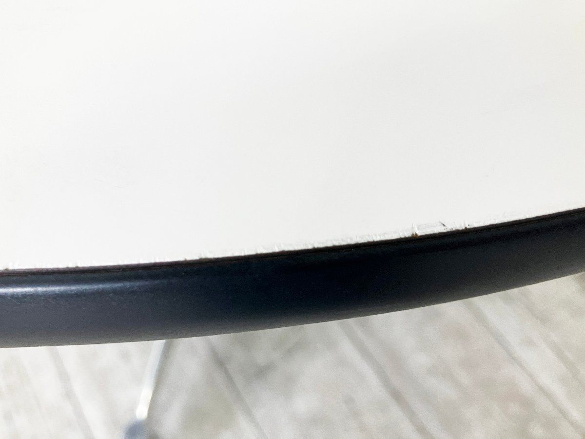 ハーマンミラー