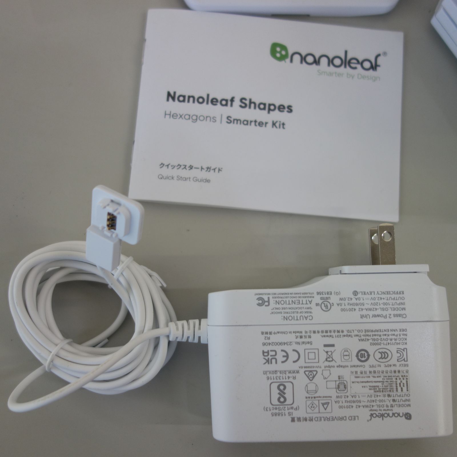 Nanoleaf Shapes Hexagons Smarter Kit 9枚セット スマートLED