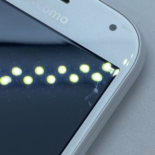 ☆【中古品】docomo らくらくスマートフォン F-42A ホワイト SIM