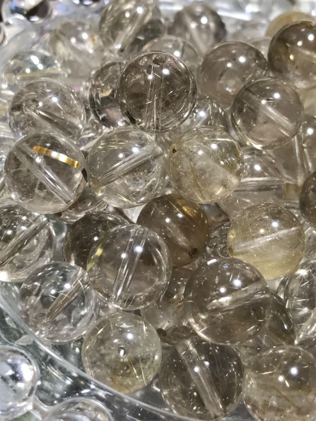 ◇10mm玉【ルチルクォーツ/金針水晶】1mm穴パーツ50個 - メルカリ ◇10mm玉【ルチルクォーツ/金針水晶】1mm穴パーツ50個 - メルカリ