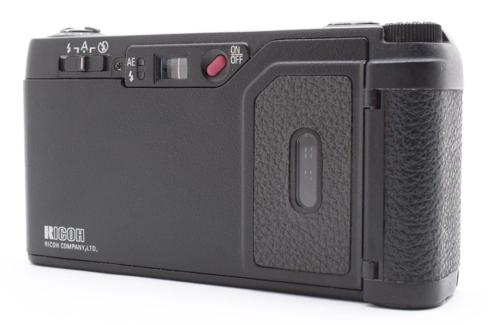 Ricoh GR1V / GR LENS 28mm f/2.8 – Natural Camera