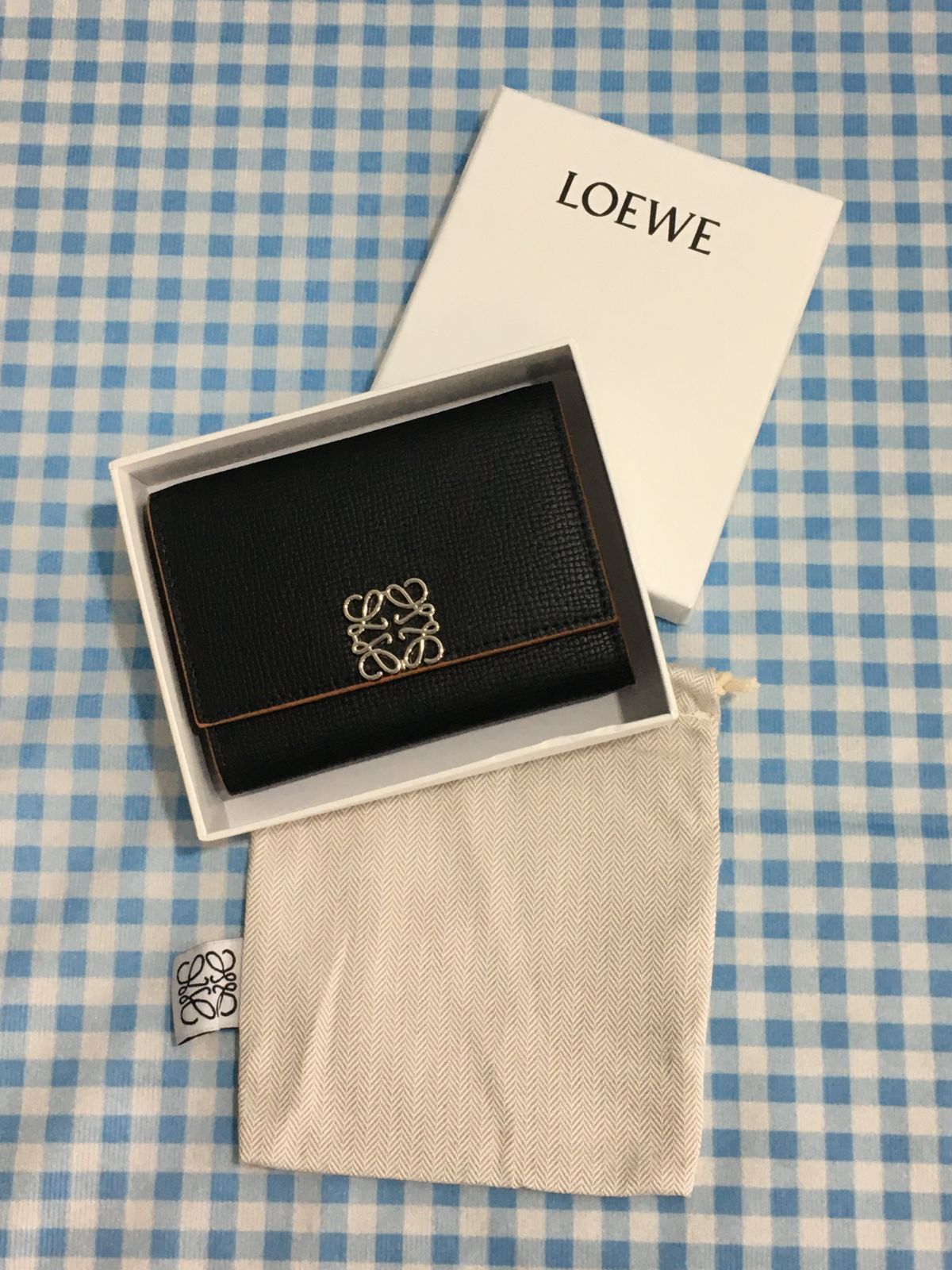 LOEWE ロエベ アナグラム ３つ折り財布 スモールウォレット ブラック