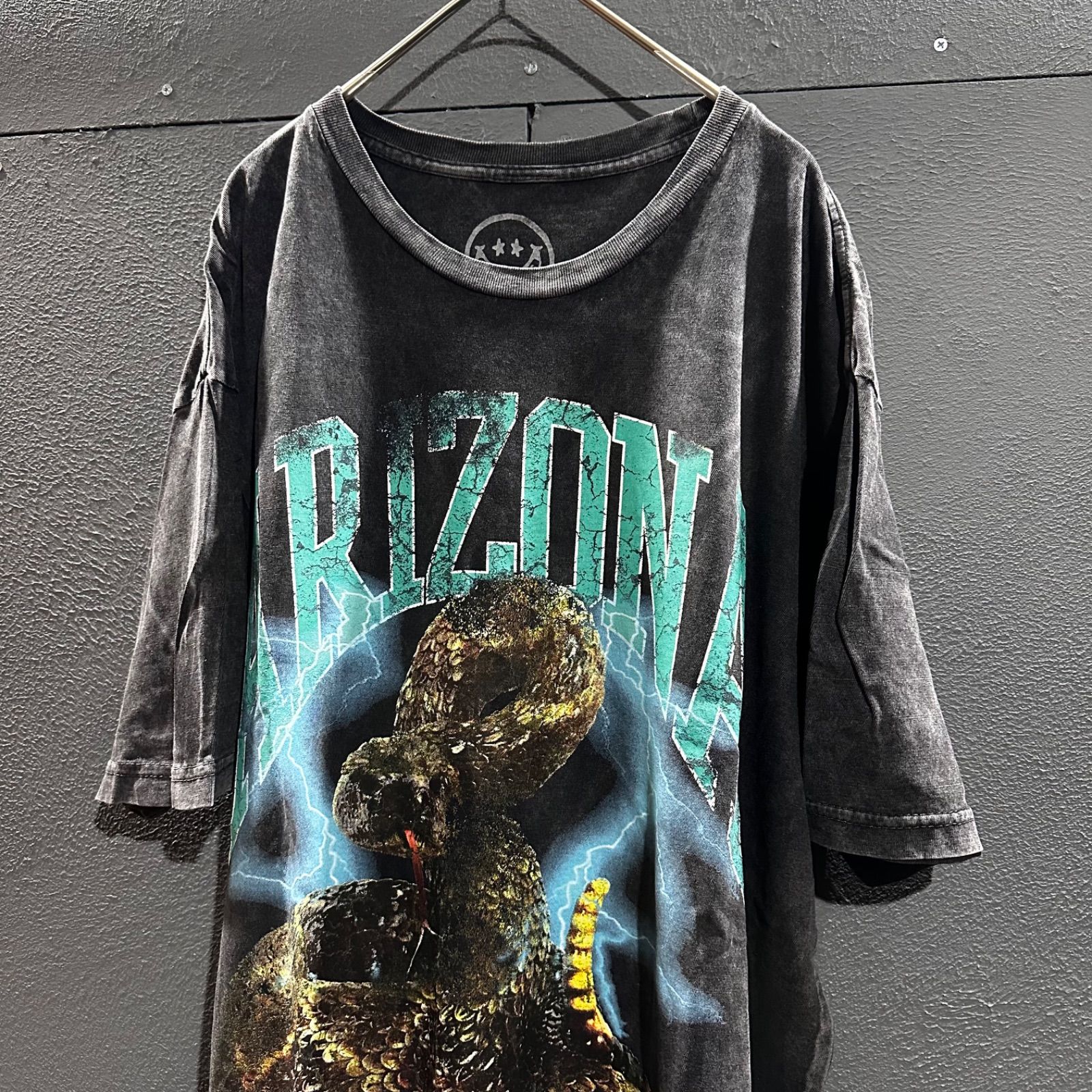アメリカ古着 Lサイズ 半袖Tシャツ Y2K 鬼フェード ユーズドデザイン 