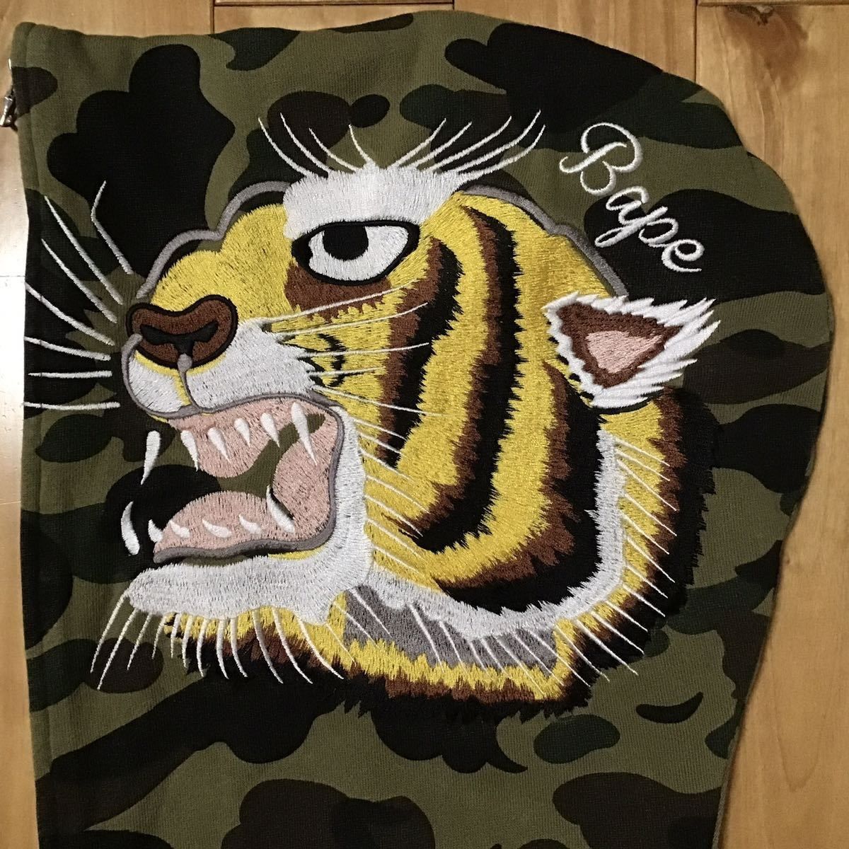 BAPE タイガーパーカー ベイプ tiger hoodie ape エイプ - メルカリ