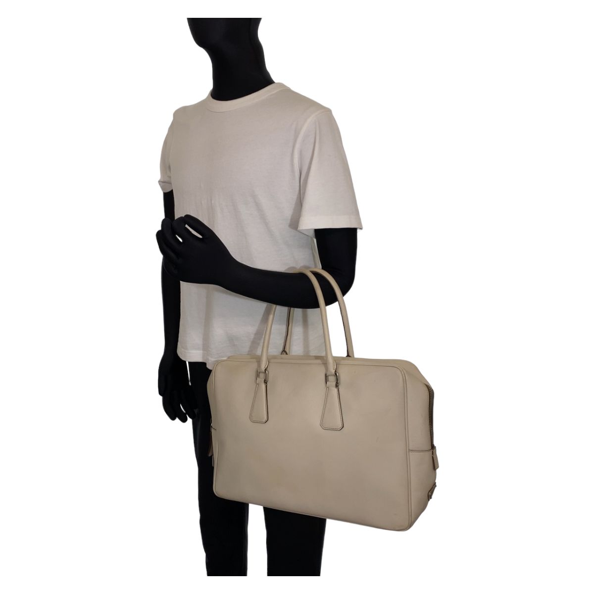PRADA プラダ サフィアーノ アイボリー シルバー金具 レザー VS0305 