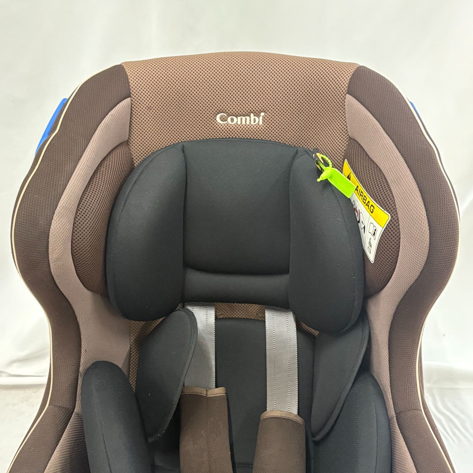 Combi チャイルドシート ウィゴー ブラウン Combi チャイルドシート 新生児 新生児から 新生児から4歳