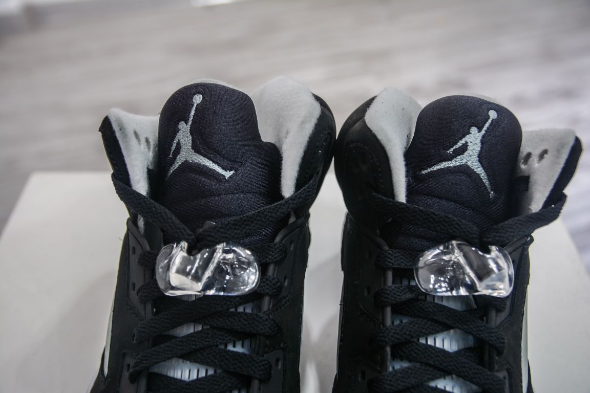 NIKE AIR JORDAN 5 RETRO "MOONLIGHT"