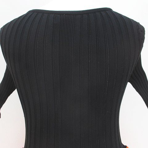 CFCL 半袖ワンピース 黒とオレンジ CFCL 半袖ワンピース 黒とオレンジ CFCL (Women)のワンピース