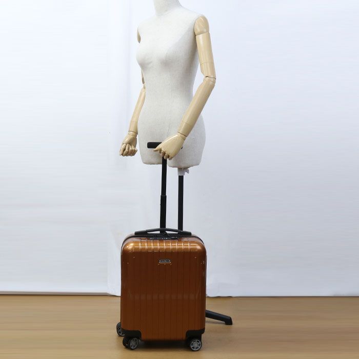 リモワ エッセンシャル