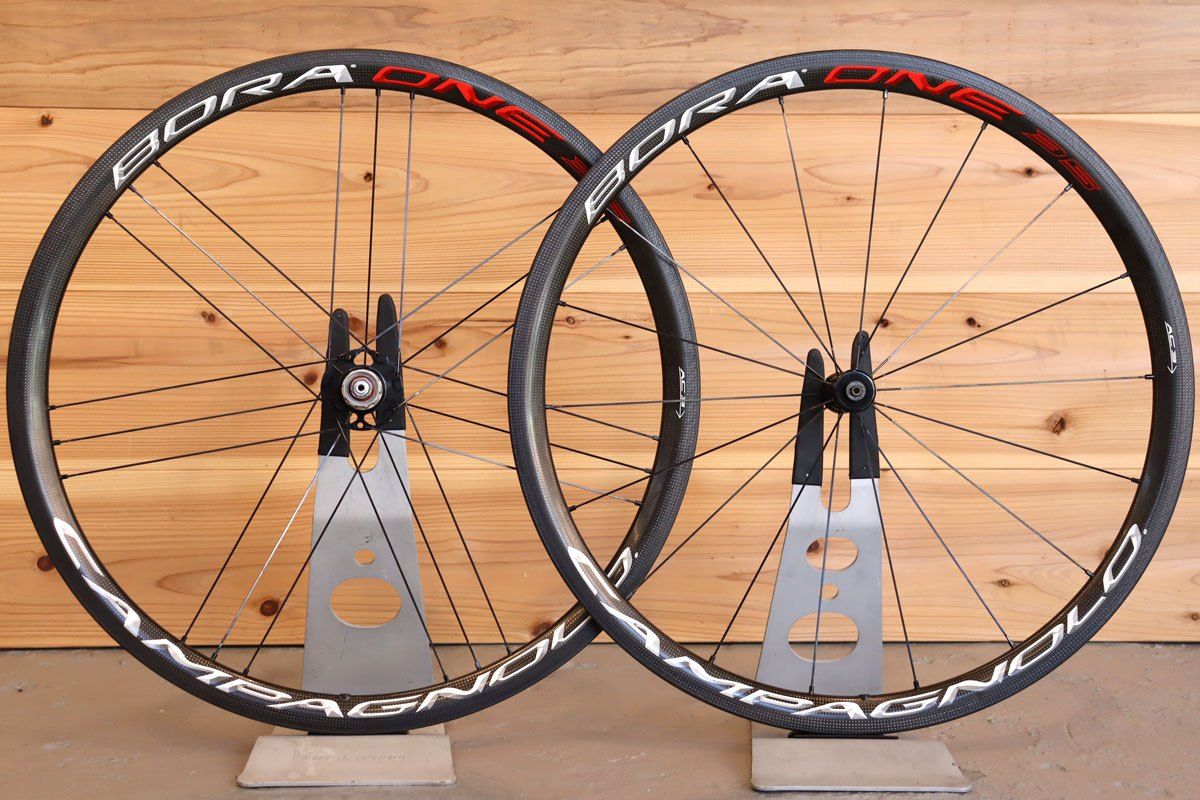 送料無料 カンパニョーロ BORA WTO 77 2WAY Fのみ 1140800 360660001 CAMPAGNOLO BORA WTO 77 RIM BRAKE 2WAY-FIT FRONT WHEEL